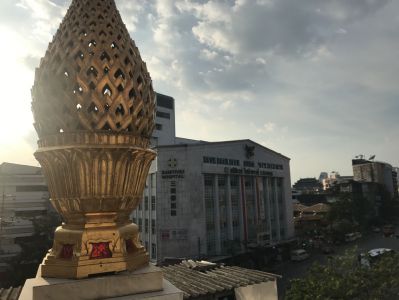 Wat Traimit - Bangkok Sightseeing