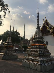 Bangkok Sightseeing - Wat Pho Tempel