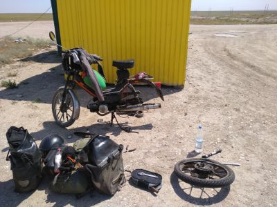 15 - Extrem Trekking mit der Puch Maxi - Reisen in die Mongolei und zurück nach Österreich