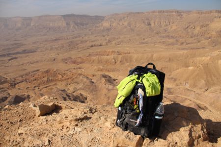 Nicht mehr neu - Der Trek Bag 70 am Israel Trail - Small Crater 3
