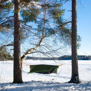 Wintertrekking mit Zelt Hängematte Trek FoRest